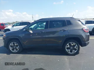 2019 Jeep Compass High Altitude with VIN 3C4NJDCB0KT811407, listed as a IAAI auction lot 42322906 with 90,198 mi miles and . Bid and sale history available at DreamBid. Image 14.