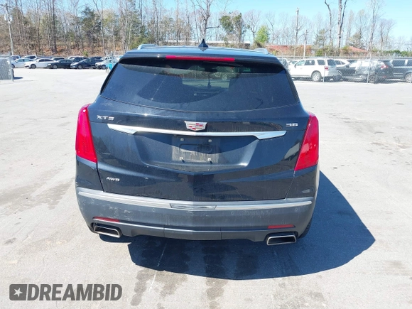 2017 Cadillac XT5 Luxury AWD z VIN 1GYKNDRS6HZ325727, wystawiony jako IAAI lot #41900538 z przebiegiem 132 375 mil mil oraz . Historia ofert i sprzedaży dostępna na DreamBid. Obrazek 16.