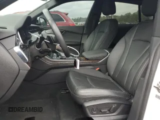 2021 Audi Q8 Premium Plus z VIN WA1EVAF18MD004657, wystawiony jako Copart lot #45008865 z przebiegiem 42 489 mil mil oraz Szkody całkowita. Historia ofert i sprzedaży dostępna na DreamBid. Obrazek 7.