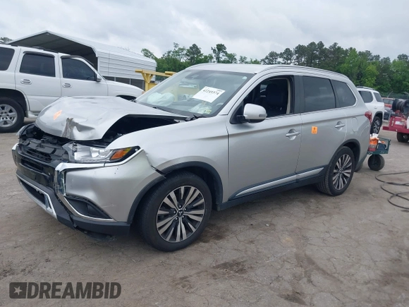 2020 Mitsubishi Outlander SE with VIN JA4AD3A39LZ034015, listed as a IAAI auction lot 42245374 with 92,992 mi miles and . Bid and sale history available at DreamBid. Image 18.