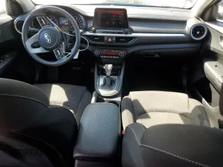 2019 Kia Forte LXS with VIN 3KPF24AD2KE116338, listed as a Copart auction lot 50497795 with 121,324 mi miles and Salvage Title. Bid and sale history available at DreamBid. Image 8.
