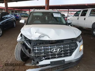 2023 Hyundai Venue SEL with VIN KMHRC8A38PU215372, listed as a IAAI auction lot 41515500 with 65,685 mi miles and . Bid and sale history available at DreamBid. Image 6.