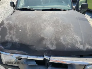 1997 Ford Ranger XL z VIN 1FTCR10U2VUA82888, wystawiony jako Copart lot #53454185 z przebiegiem 238 100 mil mil oraz Szkoda całkowita • Salvage title. Historia ofert i sprzedaży dostępna na DreamBid. Obrazek 11.