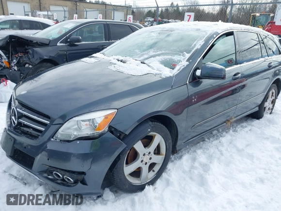 2011 Mercedes-Benz R 350 with VIN 4JGCB6FE6BA119144, listed as a IAAI auction lot 41418354 with 162,892 mi miles and . Bid and sale history available at DreamBid. Image 2.