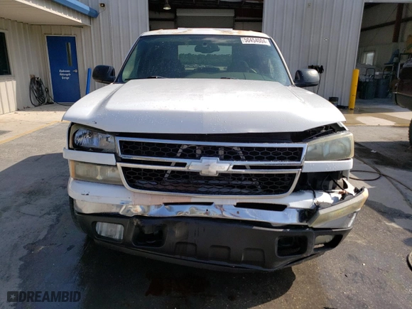 2006 Chevrolet Silverado 1500 LT3 with VIN 2GCEC13Z061298933, listed as a Copart auction lot 50454004 with 95,163 mi miles and Salvage Title. Bid and sale history available at carsss.com. Image 5.