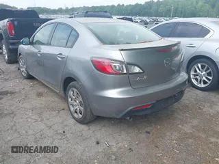 2011 Mazda Mazda3 i Sport with VIN JM1BL1UF2B1481192, listed as a IAAI auction lot 42102068 with 231,588 mi miles. Bid and sale history available at carsss.com. Image 3.