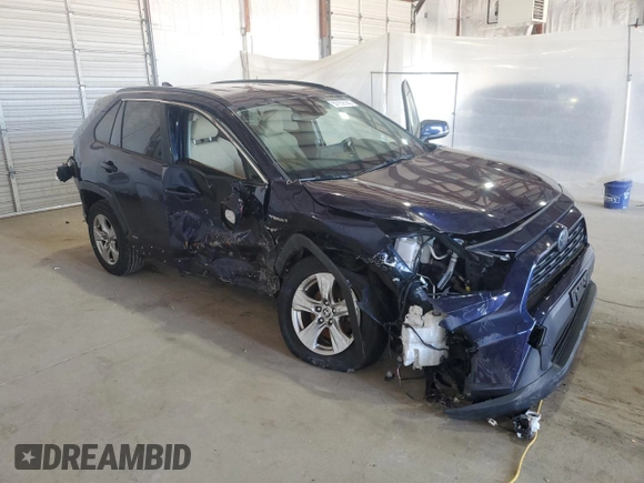 2020 Toyota RAV4 Hybrid XLE с VIN JTMR6RFV9LJ001269, выставлен на аукционе Copart как лот 53309145 с пробегом 78 538 миль миль и Списание • Salvage title. История ставок и продаж доступна на DreamBid. Изображение 4.