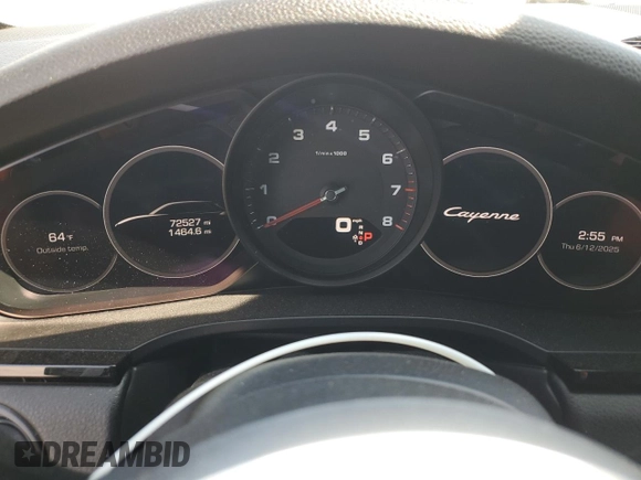 2019 Porsche Cayenne z VIN WP1AA2AY7KDA16322, wystawiony jako Copart lot #60017135 z przebiegiem 72 527 mil mil oraz Szkoda całkowita • Salvage title. Historia ofert i sprzedaży dostępna na DreamBid. Obrazek 9.
