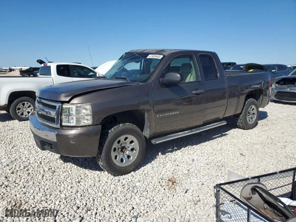 2008 Chevrolet Silverado 1500 LT w/1LT with VIN 2GCEC19C081305563, listed as a Copart auction lot 47405445 with 162,081 mi miles and Salvage Title. Bid and sale history available at carsss.com. Image 1.