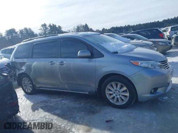 2016 Toyota Sienna Ltd with VIN 5TDDK3DC6GS133774, listed as a IAAI auction lot 41580518 with 247,193 mi miles. Bid and sale history available at carsss.com. Image 14.