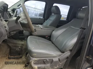 2015 Ford F-350 with VIN 1FD8W3F63FEA38604, listed as a Copart auction lot 47379115 with 215,048 mi miles and Salvage title. Bid and sale history available at DreamBid. Image 7.
