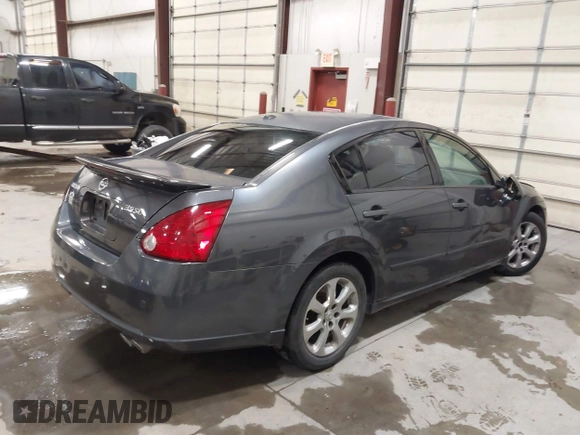 2007 Nissan Maxima 3.5 SE with VIN 1N4BA41E77C804379, listed as a IAAI auction lot 41221580 with 140,792 mi miles. Bid and sale history available at carsss.com. Image 4.