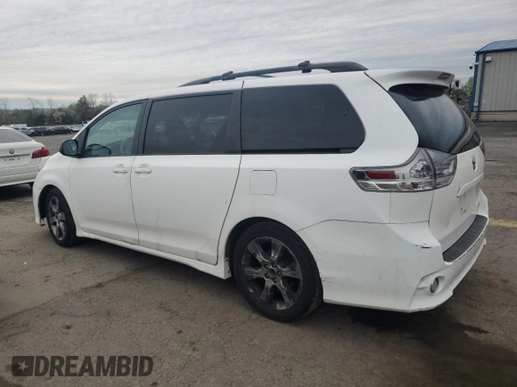 2012 Toyota Sienna SE with VIN 5TDXK3DC6CS185557, listed as a Copart auction lot 53316495 with 131,898 mi miles and Salvage Title. Bid and sale history available at carsss.com. Image 2.