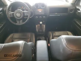 2016 Jeep Patriot Latitude z VIN 1C4NJRFB1GD799628, wystawiony jako Copart lot #60690555 z przebiegiem 43 021 mil mil oraz Szkoda całkowita • Salvage title. Historia ofert i sprzedaży dostępna na DreamBid. Obrazek 8.