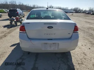 2011 Ford Focus SE with VIN 1FAHP3FN2BW184060, listed as a Copart auction lot 44130645 with 100,192 mi miles and Clean Title. Bid and sale history available at carsss.com. Image 6.