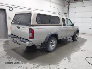 1998 Nissan Frontier XE with VIN 1N6DD26Y5WC344751, listed as a IAAI auction lot 42142806 with 200,111 mi miles and . Bid and sale history available at DreamBid. Image 4.