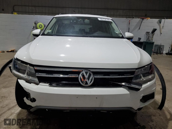 2019 Volkswagen Tiguan S with VIN 3VV0B7AX0KM177700, listed as a Copart auction lot 46752785 with 54,738 mi miles and Salvage title. Bid and sale history available at DreamBid. Image 5.