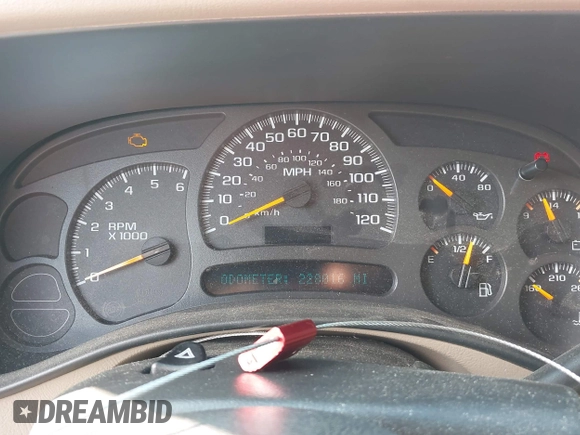 2003 Chevrolet Tahoe LS z VIN 1GNEC13Z83J195493, wystawiony jako IAAI lot #42472037 z przebiegiem 228 016 mil mil oraz . Historia ofert i sprzedaży dostępna na DreamBid. Obrazek 7.