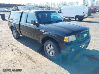2006 Ford Ranger XLT with VIN 1FTZR45E06PA22069, listed as a IAAI auction lot 41760425 with 140,807 mi miles. Bid and sale history available at carsss.com. Image 1.