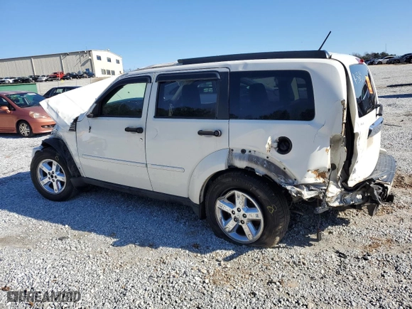 2007 Dodge Nitro SLT with VIN 1D8GT58K47W565613, listed as a Copart auction lot 85253614 with 175,460 mi miles and Salvage Title. Bid and sale history available at carsss.com. Image 2.