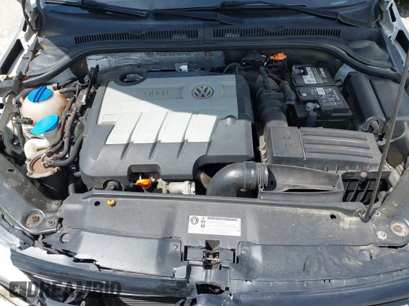 2013 Volkswagen Jetta TDI w/Premium/Nav с VIN 3VWLL7AJ2DM203802, выставлен на аукционе IAAI как лот 42311963 с пробегом 136 099 миль миль и . История ставок и продаж доступна на DreamBid. Изображение 10.