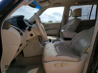 2014 Infiniti QX80 z VIN JN8AZ2NF4E9553258, wystawiony jako Copart lot #54238315 z przebiegiem 223 363 mil mil oraz Szkoda całkowita • Salvage title. Historia ofert i sprzedaży dostępna na DreamBid. Obrazek 7.