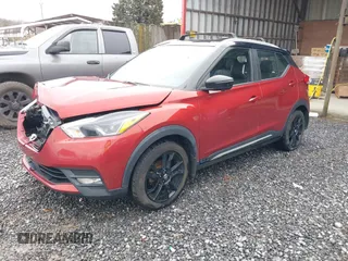 2020 Nissan Kicks SR with VIN 3N1CP5DV4LL565762, listed as a IAAI auction lot 40889527 with 98,722 mi miles. Bid and sale history available at carsss.com. Image 20.