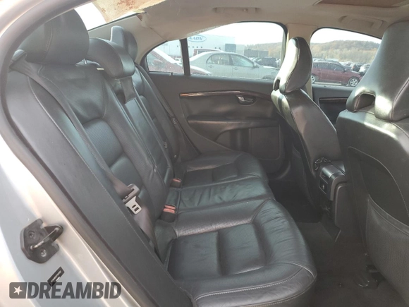 2007 Volvo S80 V8 z VIN YV1AH852371037032, wystawiony jako Copart lot #84233774 z przebiegiem 133 873 mil mil oraz Szkoda całkowita • Salvage title. Historia ofert i sprzedaży dostępna na DreamBid. Obrazek 10.
