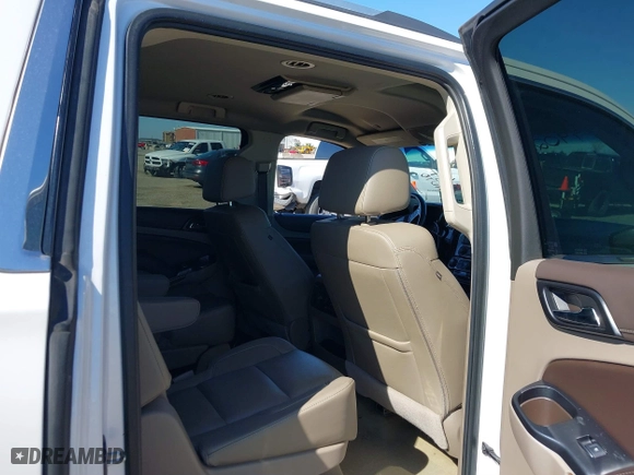 2017 Chevrolet Suburban Premier with VIN 1GNSCJKC7HR142082, listed as a IAAI auction lot 41749026 with 152,415 mi miles. Bid and sale history available at carsss.com. Image 8.