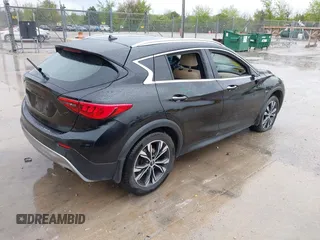 2018 Infiniti QX30 Premium с VIN SJKCH5CR3JA052230, выставлен на аукционе IAAI как лот 42299604 с пробегом 85 369 миль миль и . История ставок и продаж доступна на DreamBid. Изображение 4.
