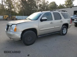 2007 GMC Yukon SLT with VIN 1GKFK13037J301361, listed as a Copart auction lot 73737044 with 271,585 mi miles and Clean Title. Bid and sale history available at carsss.com. Image 1.
