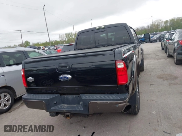 2016 Ford F-250 Lariat z VIN 1FT7W2BT3GEA96915, wystawiony jako IAAI lot #42191645 z przebiegiem 216 682 mil mil oraz . Historia ofert i sprzedaży dostępna na DreamBid. Obrazek 17.