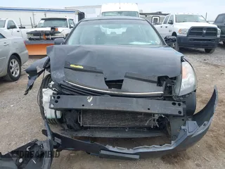 2008 Nissan Altima 2.5 SL with VIN 1N4AL21E18N498814, listed as a IAAI auction lot 41878890 with 154,532 mi miles. Bid and sale history available at carsss.com. Image 12.