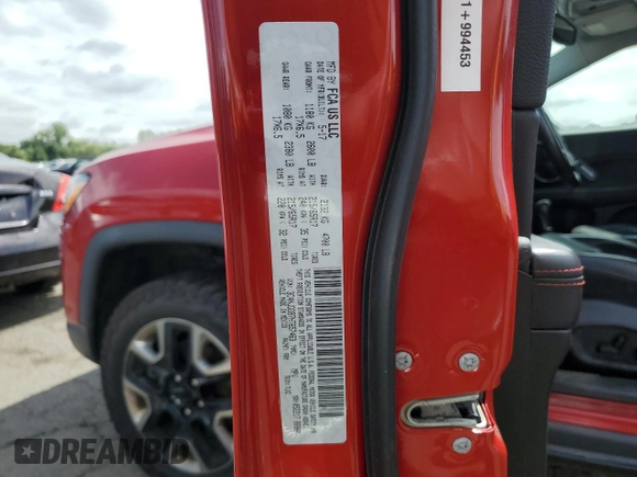 2017 Jeep Compass Trailhawk with VIN 3C4NJDDB7HT657463, listed as a Copart auction lot 60650765 with 100,979 mi miles and Salvage title. Bid and sale history available at DreamBid. Image 13.