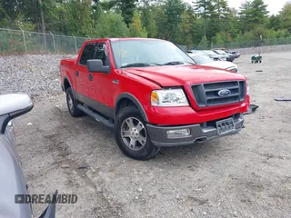2004 Ford F-150 XLT with VIN 1FTPW14544FA08694, listed as a IAAI auction lot 40405637 with 178,616 mi miles. Bid and sale history available at carsss.com. Image 1.