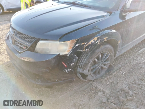 2019 Dodge Journey SE with VIN 3C4PDCBB0KT784186, listed as a IAAI auction lot 41679143 with 113,609 mi miles and . Bid and sale history available at DreamBid. Image 6.