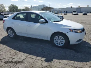 2013 Kia Forte EX with VIN KNAFU4A20D5724833, listed as a Copart auction lot 51454455 with 152,297 mi miles and Salvage Title. Bid and sale history available at carsss.com. Image 4.