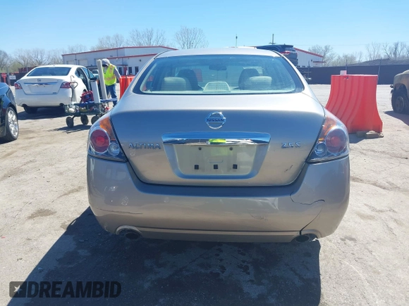 2012 Nissan Altima 2.5 S with VIN 1N4AL2AP1CC230917, listed as a IAAI auction lot 39115344 with 194,758 mi miles. Bid and sale history available at carsss.com. Image 16.