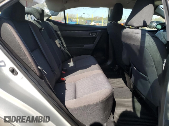 2019 Toyota Corolla L z VIN 5YFBURHE9KP886460, wystawiony jako Copart lot #54403735 z przebiegiem 118 582 mil mil oraz Szkoda całkowita • Salvage title. Historia ofert i sprzedaży dostępna na DreamBid. Obrazek 10.