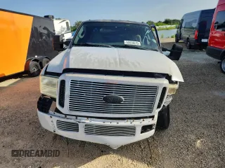 2005 Ford F-350 XL с VIN 1FTWW31P75EB69657, выставлен на аукционе Copart как лот 59414615 с пробегом 100 265 миль миль и Списание • Salvage title. История ставок и продаж доступна на DreamBid. Изображение 5.
