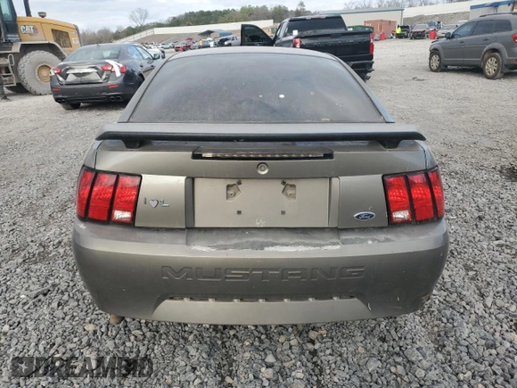 2002 Ford Mustang Standard with VIN 1FAFP40492F156768, listed as a Copart auction lot 43020335 with 207,524 mi miles and Salvage Title. Bid and sale history available at carsss.com. Image 6.
