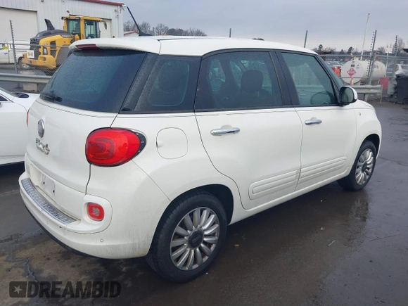 2014 FIAT 500L Easy with VIN ZFBCFABH8EZ025450, listed as a IAAI auction lot 41429105 with 199,200 mi miles and . Bid and sale history available at DreamBid. Image 4.