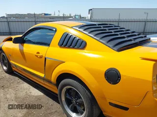 2007 Ford Mustang GT Deluxe with VIN 1ZVFT82H375255531, listed as a IAAI auction lot 42159077 with 158,223 mi miles. Bid and sale history available at carsss.com. Image 15.