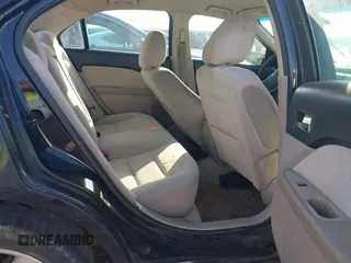 2009 Ford Fusion SEL with VIN 3FAHP08159R213704, listed as a IAAI auction lot 41988480 with 277,803 mi miles. Bid and sale history available at carsss.com. Image 8.