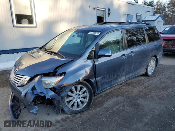 2013 Toyota Sienna XLE with VIN 5TDDK3DC7DS057882, listed as a Copart auction lot 47300525 with 147,990 mi miles and Salvage Title. Bid and sale history available at DreamBid. Image 1.