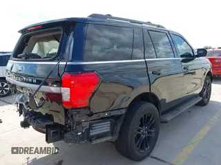 2024 Ford Expedition XLT with VIN 1FMJU1H88REA29329, listed as a IAAI auction lot 41982656 with 8,721 mi miles and . Bid and sale history available at DreamBid. Image 18.