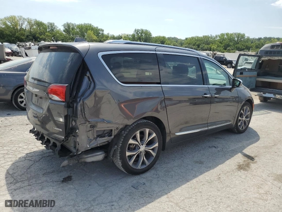 2018 Chrysler Pacifica Limited with VIN 2C4RC1GGXJR263188, listed as a Copart auction lot 65621954 with 72,774 mi miles and Salvage Title. Bid and sale history available at carsss.com. Image 3.