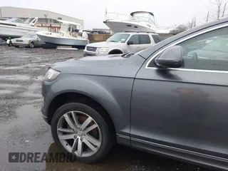 2015 Audi Q7 3.0T Premium Plus with VIN WA1LGAFE7FD013891, listed as a IAAI auction lot 41819325 with 999,999 mi miles. Bid and sale history available at carsss.com. Image 6.