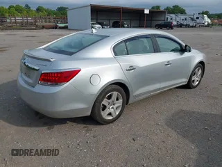 2011 Buick LaCrosse CX z VIN 1G4GA5EC6BF257283, wystawiony jako IAAI lot #42522899 z przebiegiem 172 284 mil mil oraz . Historia ofert i sprzedaży dostępna na DreamBid. Obrazek 4.