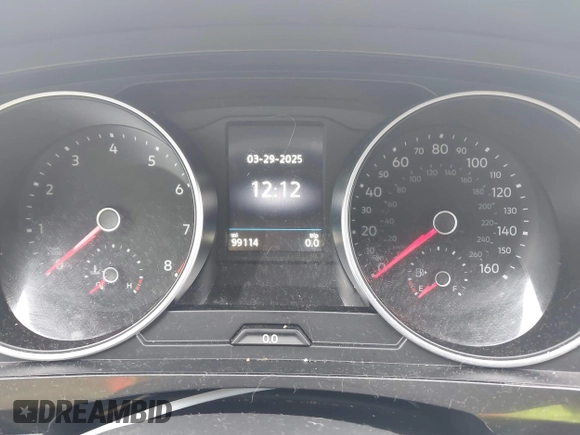 2018 Volkswagen Tiguan SEL with VIN 3VV3B7AX3JM000585, listed as a IAAI auction lot 41905836 with 99,114 mi miles and . Bid and sale history available at DreamBid. Image 7.